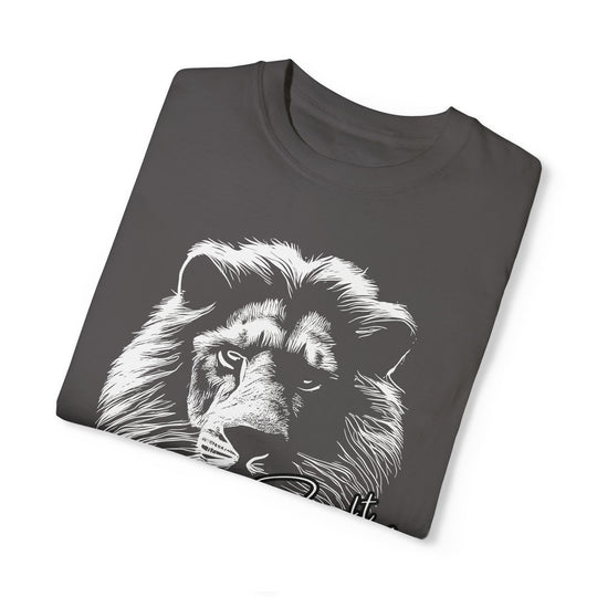 Nature-Inspired Lion Graphic T-Shirt T-Shirt Printify