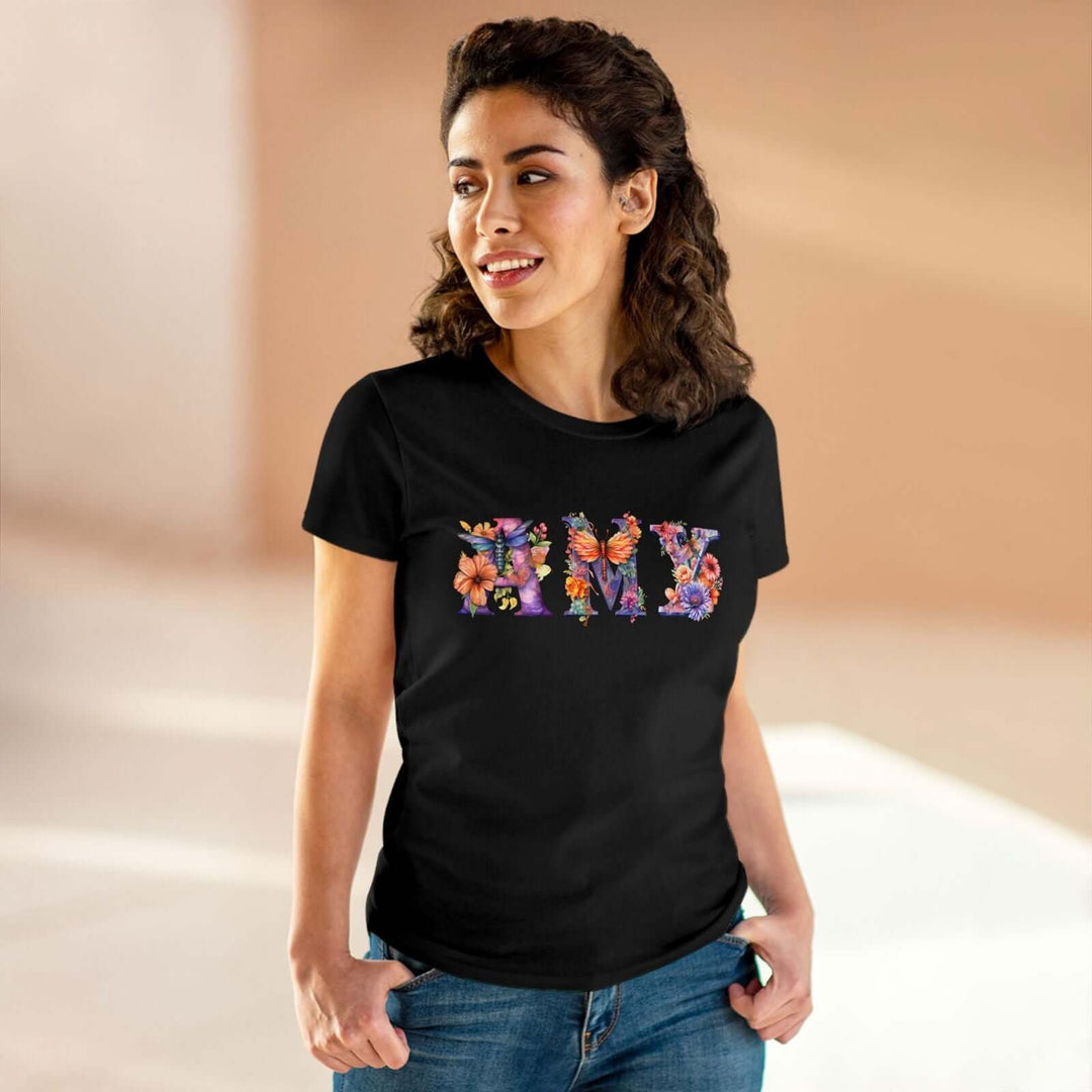 Imagin Vibes: Mom's Dragonfly Name Tee T-Shirt Printify