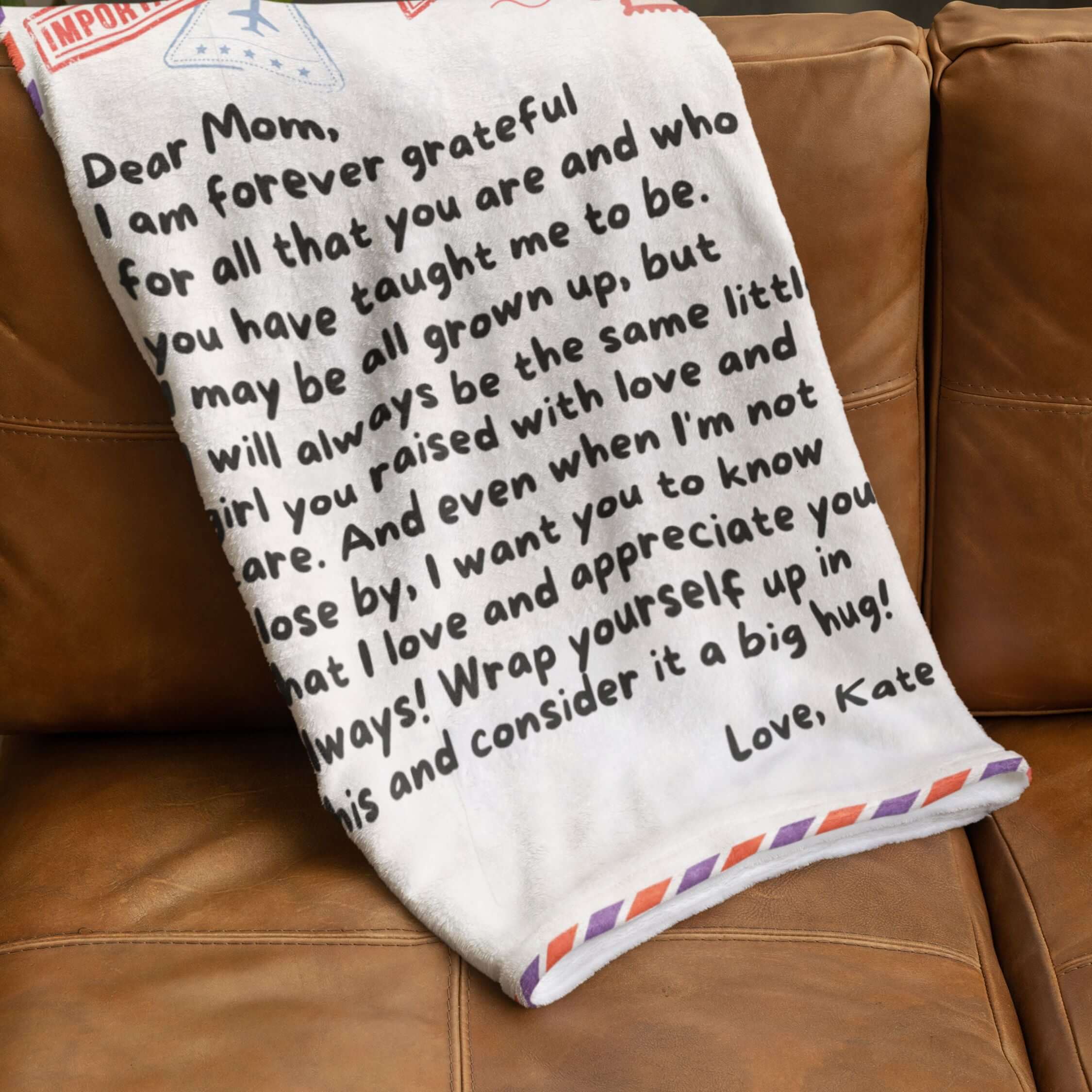 Personalized Giant Blanket For Mom with heartfelt letter from daughter, perfect gift for warmth and love.