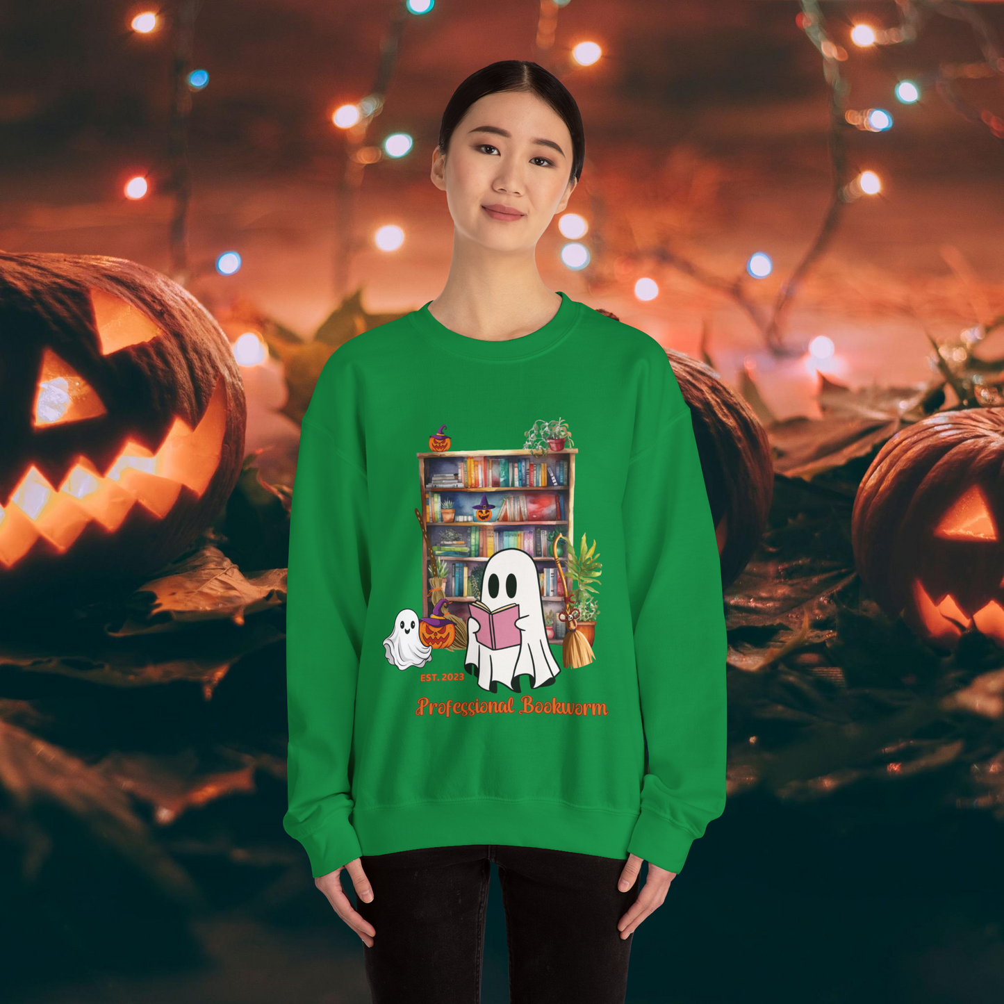 Witchy Gifts for Book Lover Cottagecore Pumpkin Witch Sweatshirt - Bookworm Back To School Reading Fall Sweater, Perfect Present for Bookworm Aunt's Birthday Sweatshirt   