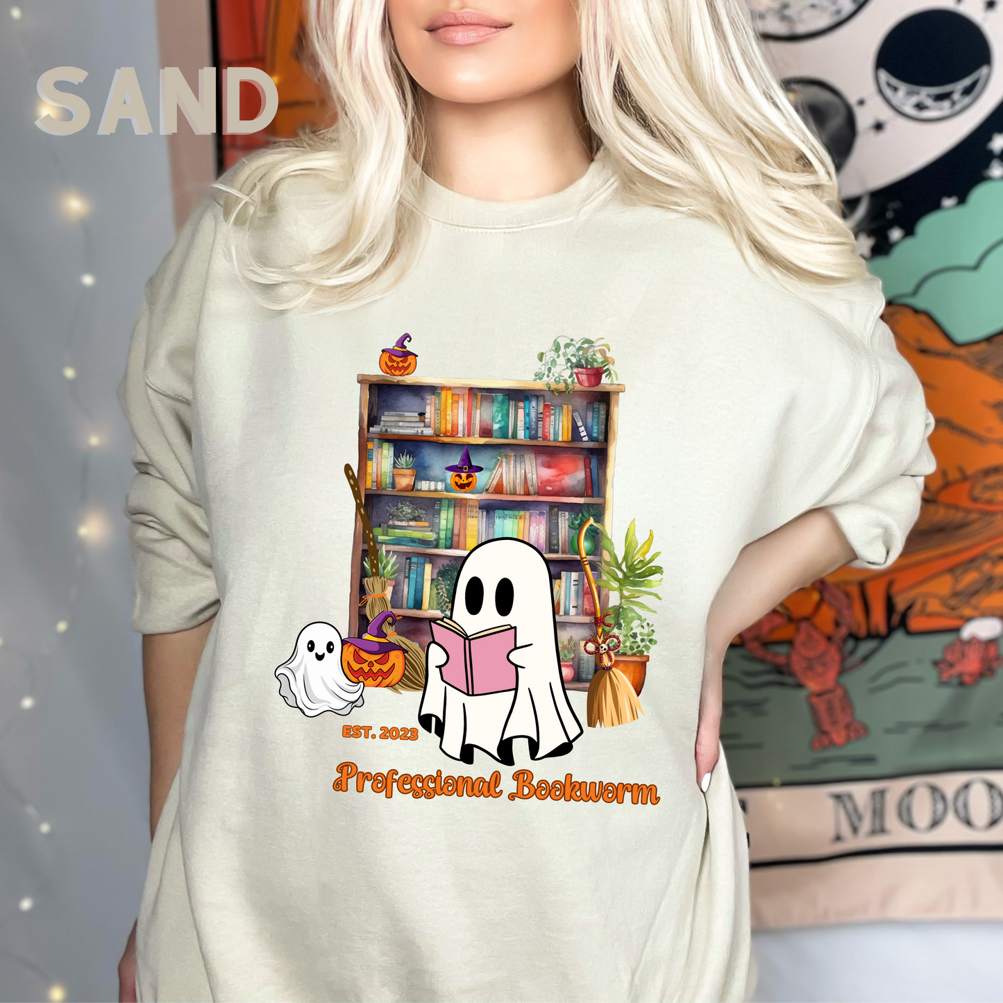 Witchy Gifts for Book Lover Cottagecore Pumpkin Witch Sweatshirt - Bookworm Back To School Reading Fall Sweater, Perfect Present for Bookworm Aunt's Birthday Sweatshirt   