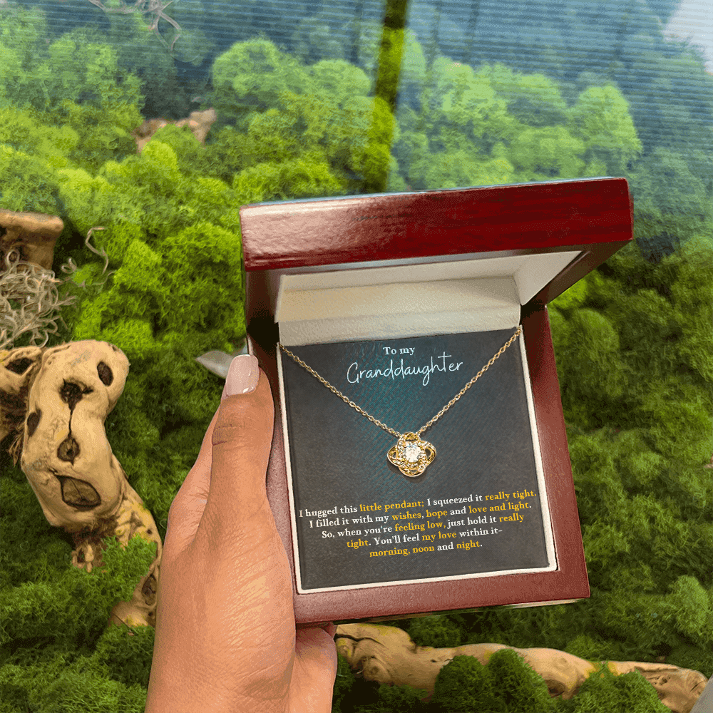 Granddaughter Necklace – Meaningful Gift for Granddaughter IVG26V2