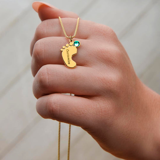 Personalized Baby Feet Necklace with Birthstone – Custom Mom & Grandma Keepsake